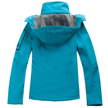 Load image into Gallery viewer, Outdoor Soft-shell Jacket